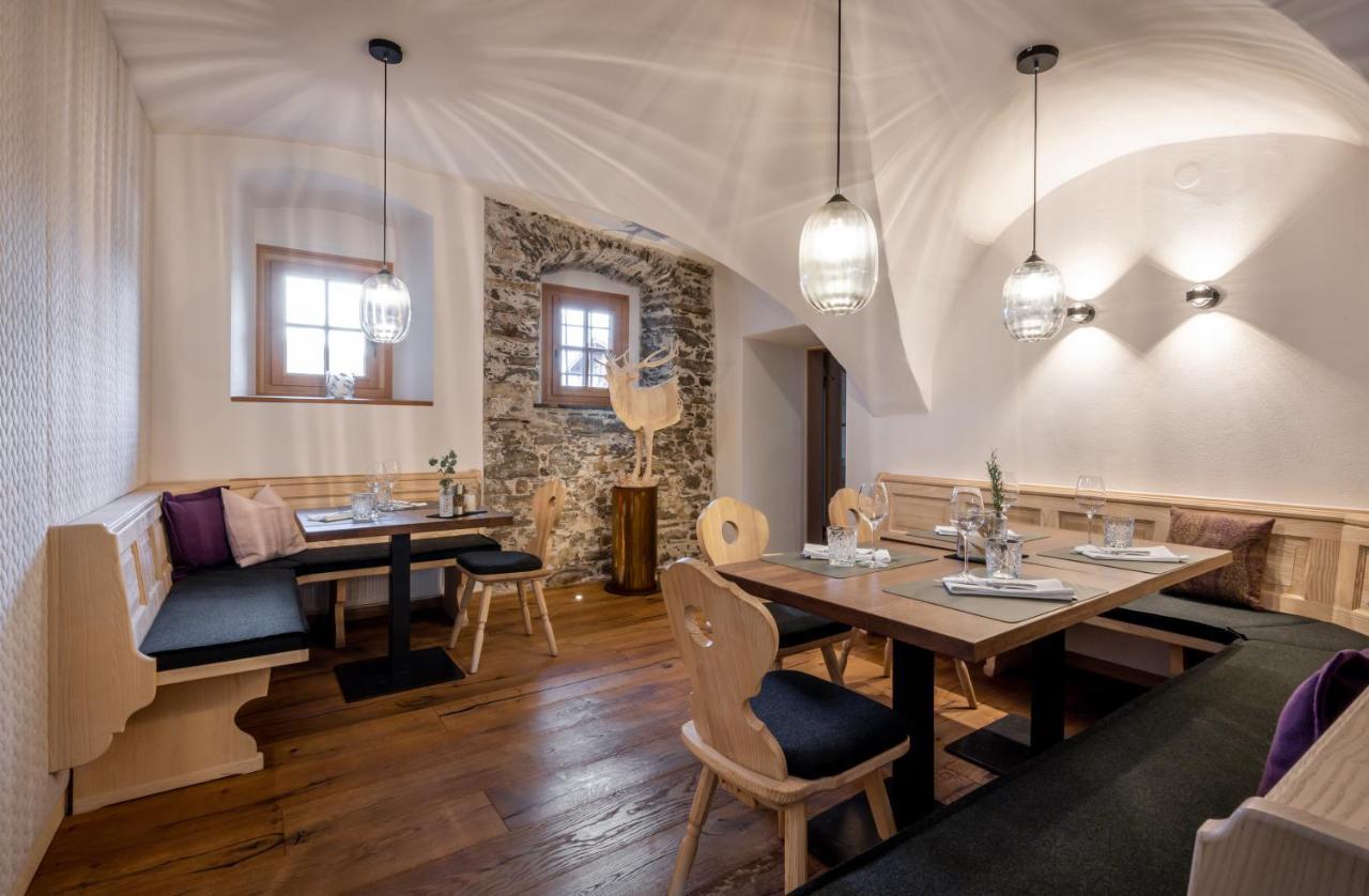 Neuwirt - Boutiquehotel & Wirtshaus Bad Vigaun Exteriör bild
